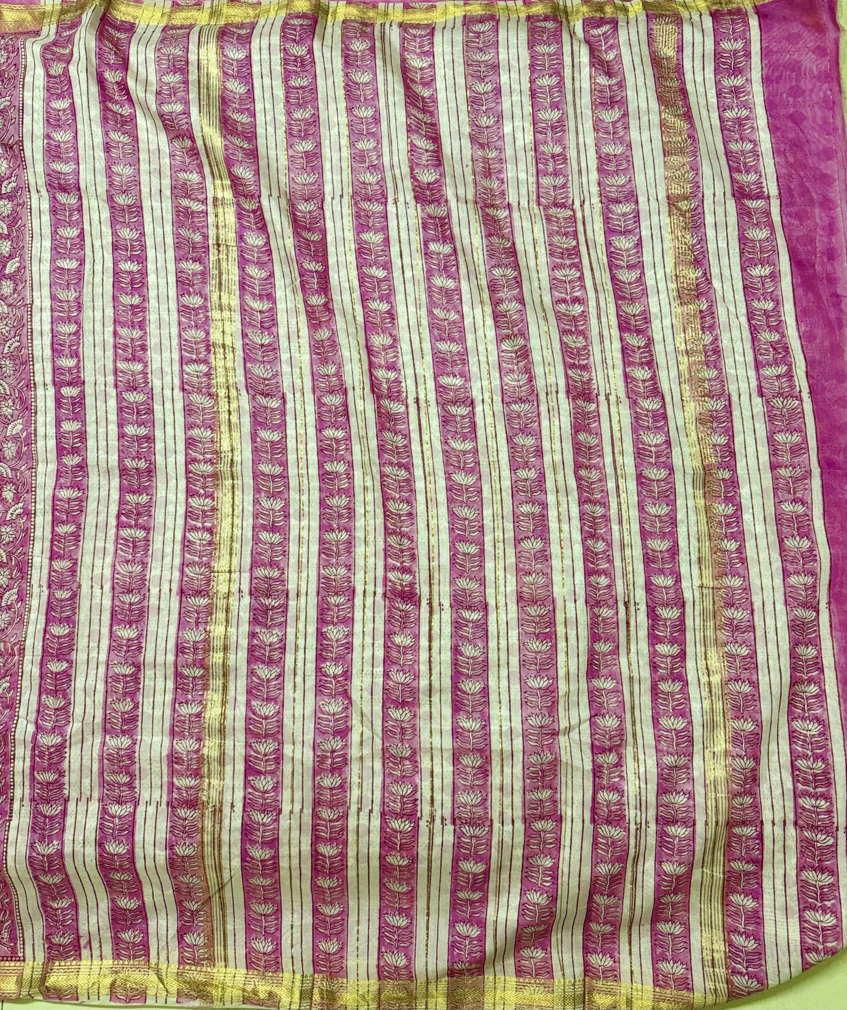 GULABI SAAZ-Maheshwari Silk Cotton Saree Handblock Prints