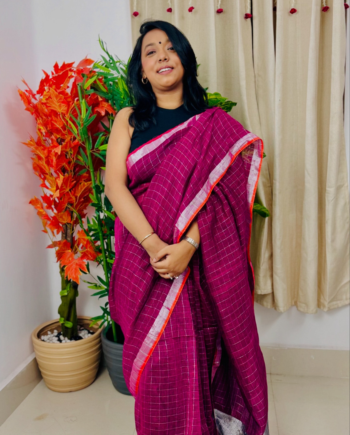 Gulabi Noor - Handwoven Pure Linen Pink Saree