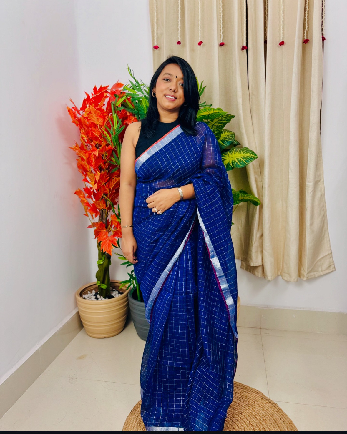 Nilopaara - Pure Handwoven Navy Blue Linen Saree