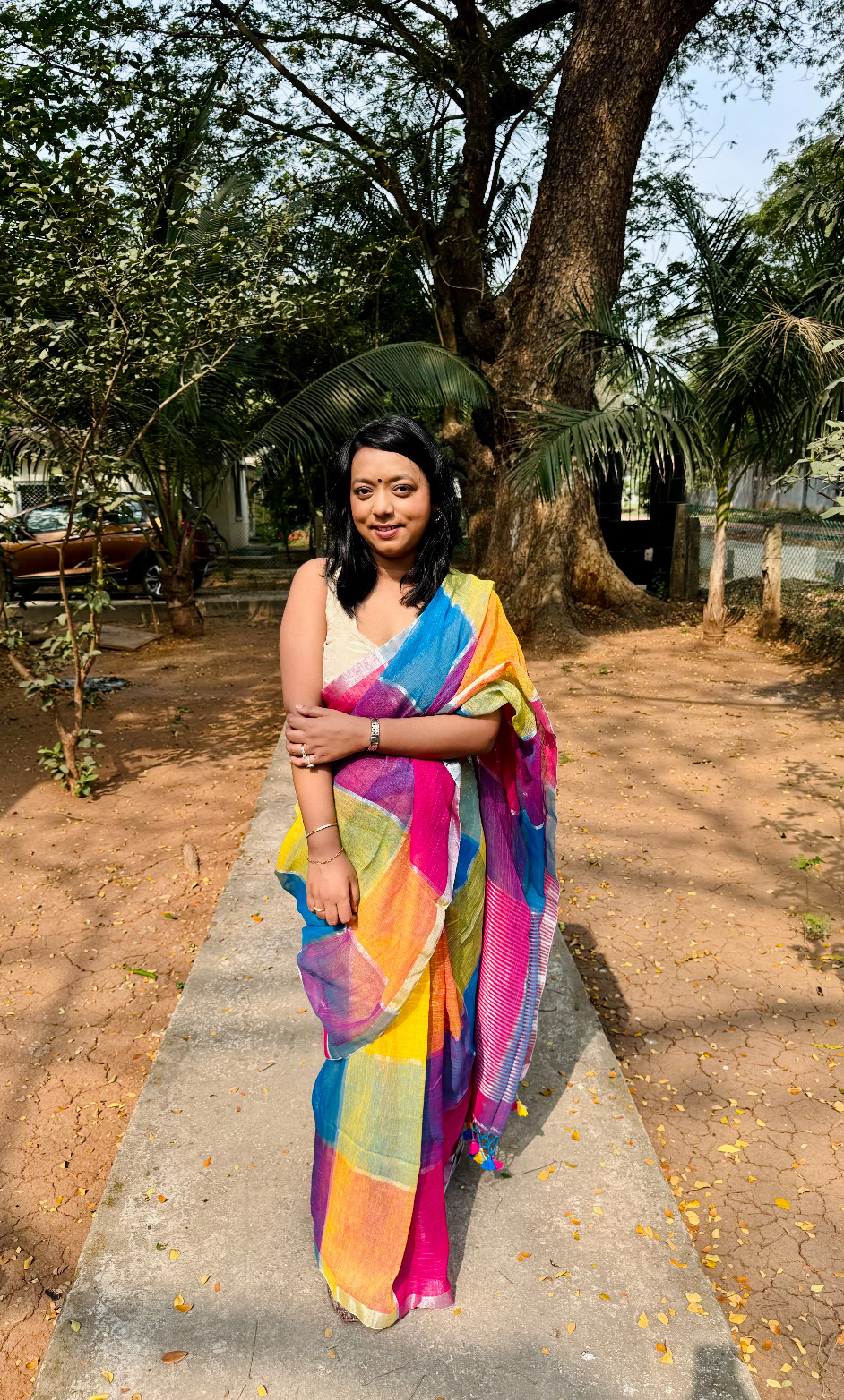 Rangrekha- Handwoven Pure Linen Saree