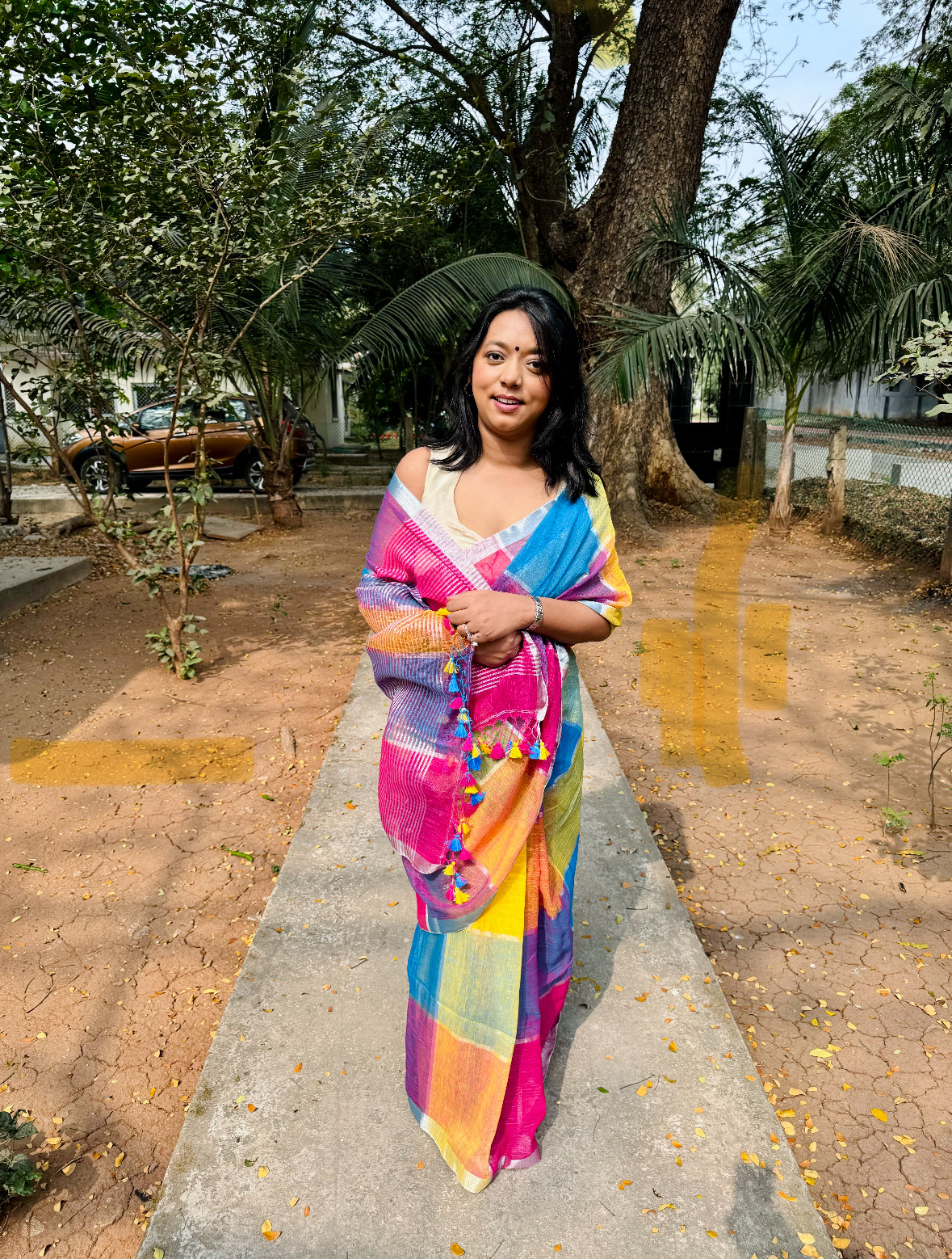 Rangrekha- Handwoven Pure Linen Saree