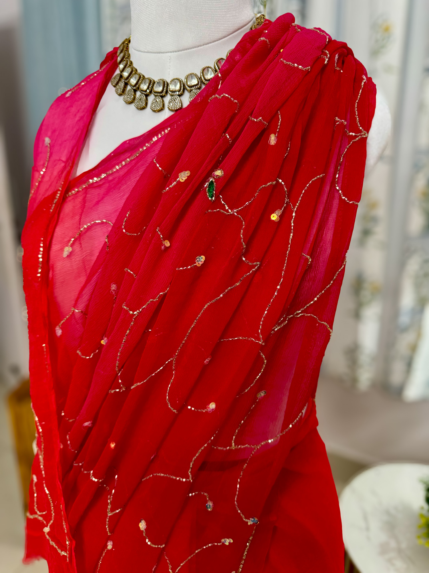 Ombre Red-Pink Magenta Diamond Chiffon Handwork Saree