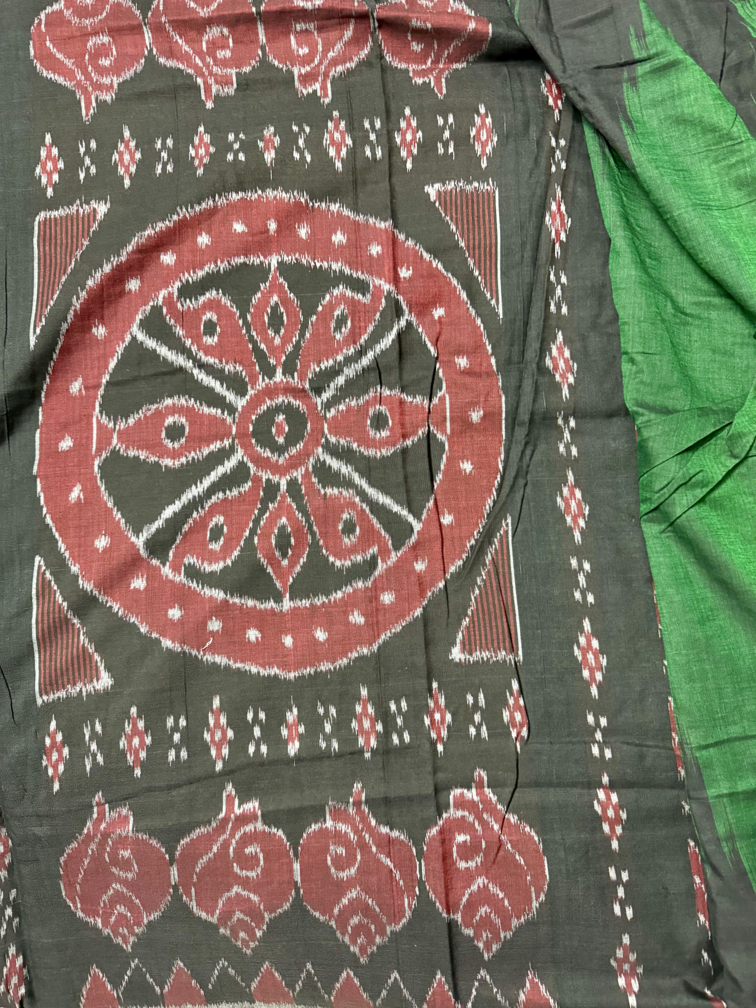 VEDIKA- Handwoven Green Black Ikat Cotton Saree