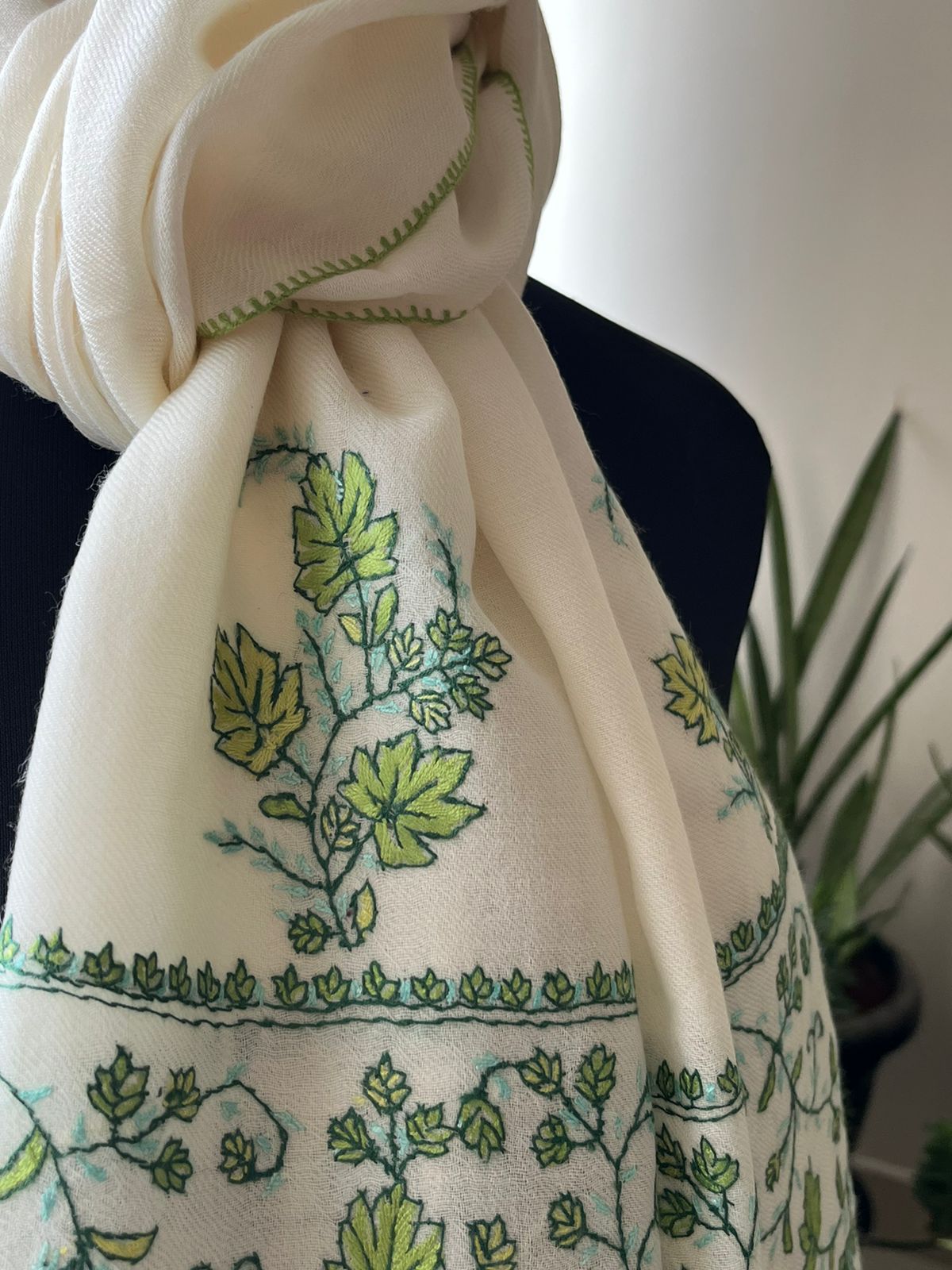 Beautiful Sozni Embroidered Handcrafted Woollen Stoles