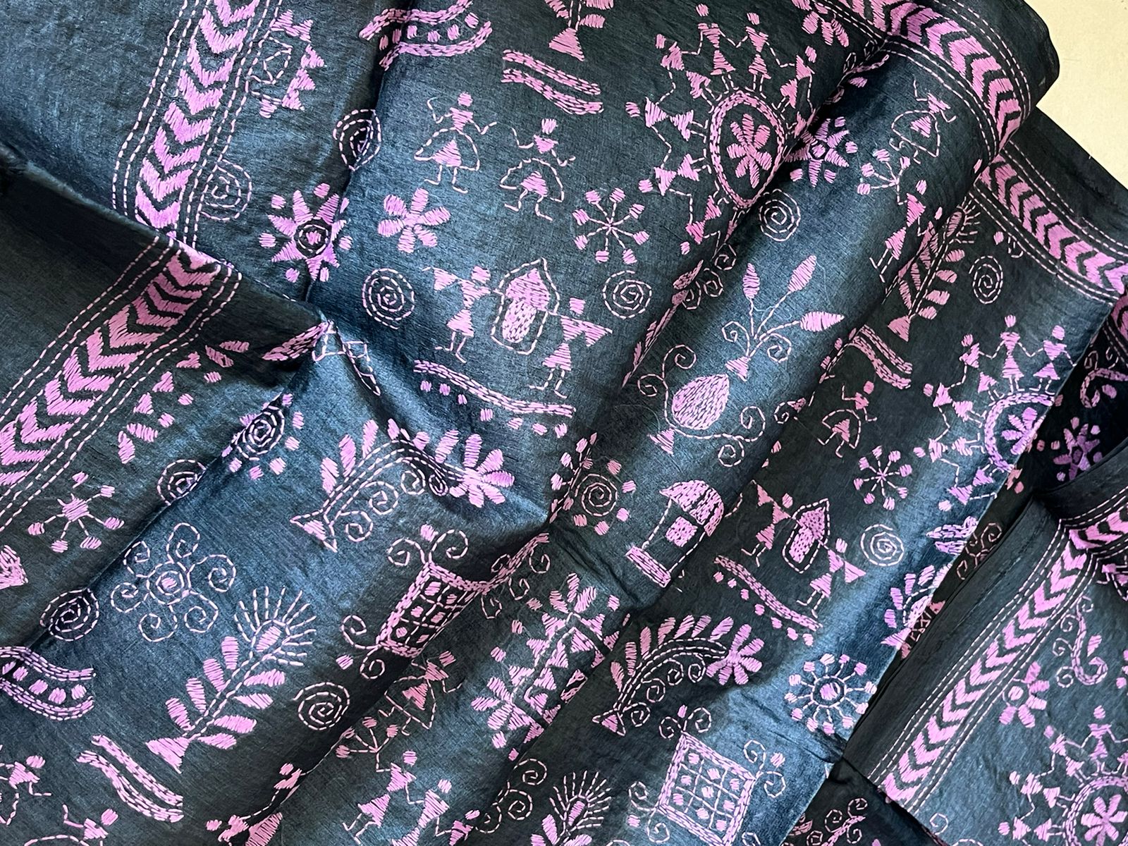 Pure Silk Kantha Hand Embroidered Stole - Black and Pink