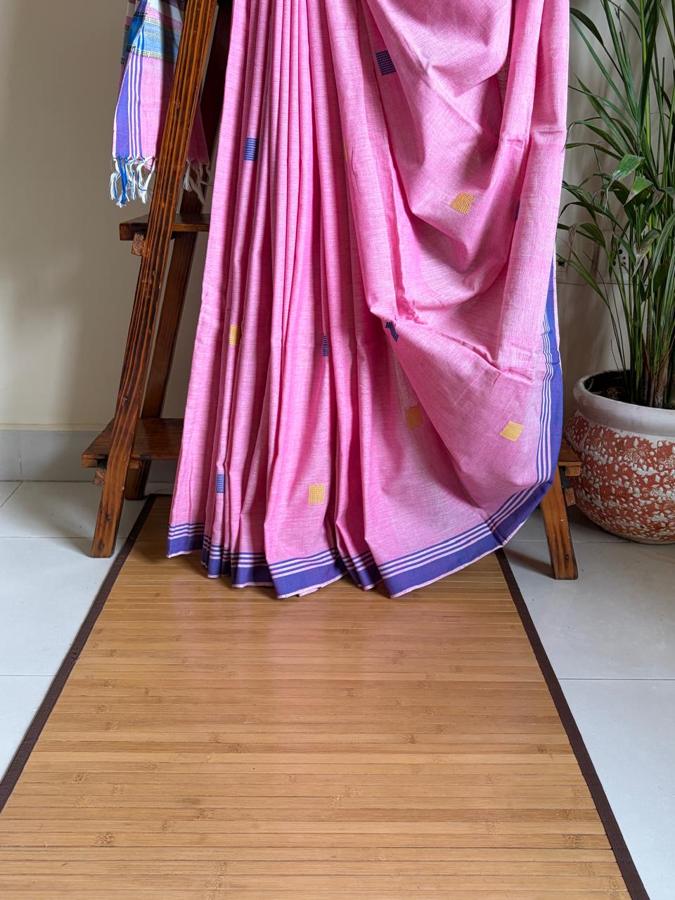 100 Pure Cotton Handloom Saree with woven buttis - Pink