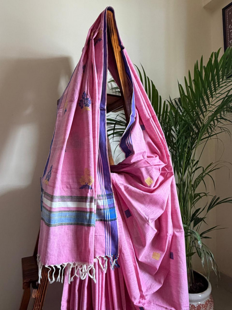 Image of 100% Pure Cotton Handloom Saree with woven buttis - Pink