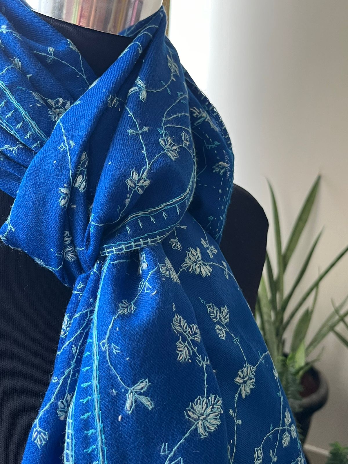 Beautiful Sozni Embroidered Handcrafted Woollen Stoles