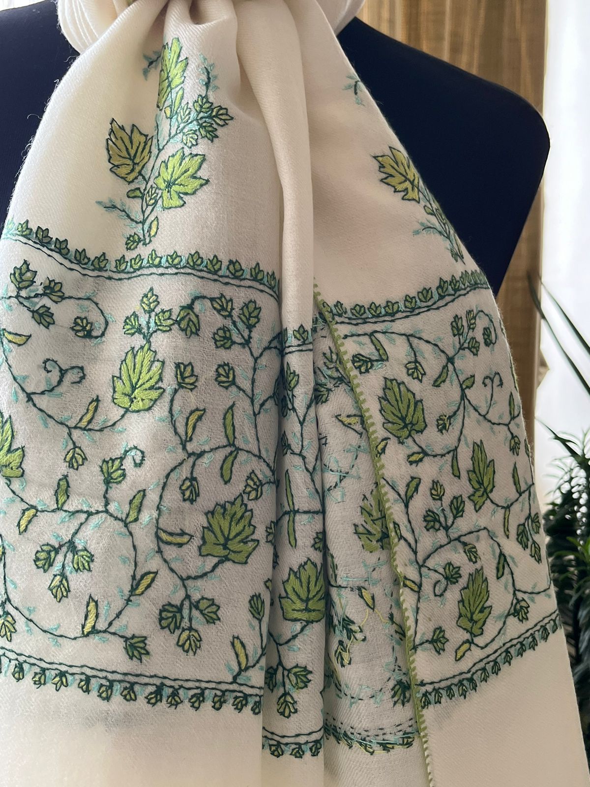 Beautiful Sozni Embroidered Handcrafted Woollen Stoles