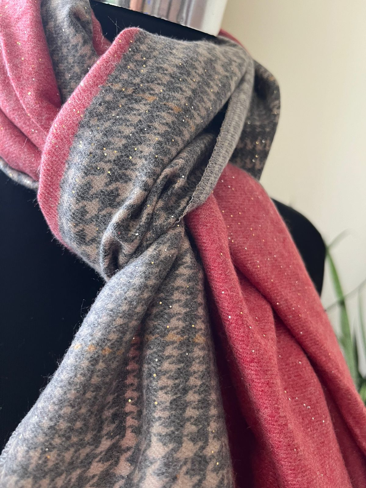 Soft and comfortable woollen stole with border and shimmer - Pastel Red and Grey