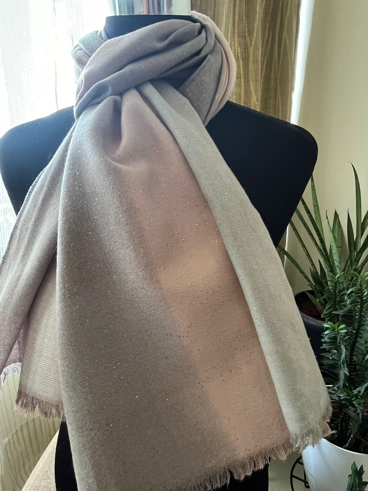 Soft and comfortable woollen shaded stole with shimmer