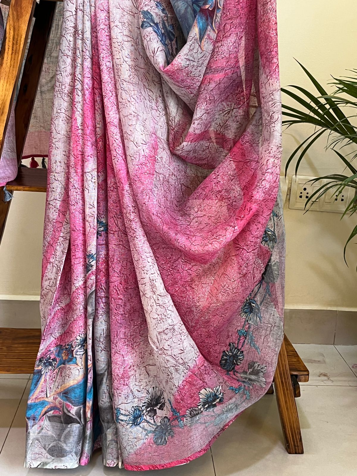 Pure linen woven sarees - Pink