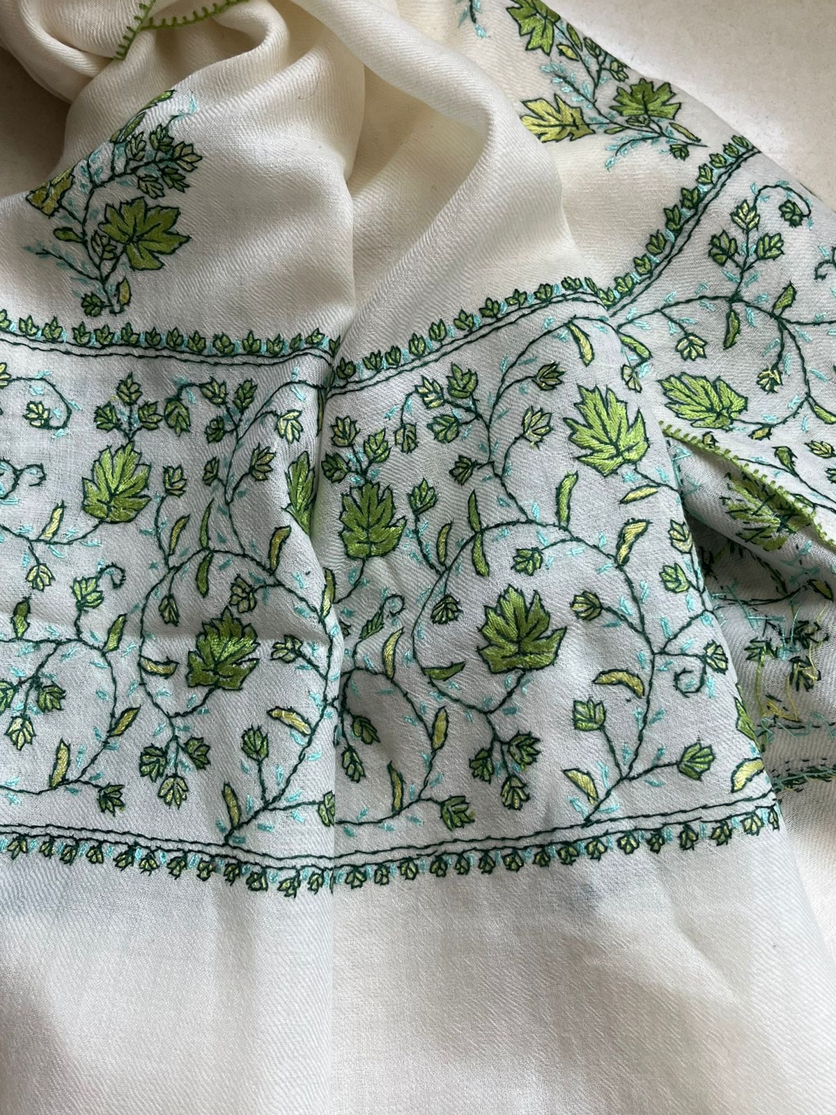 Beautiful Sozni Embroidered Handcrafted Woollen Stoles