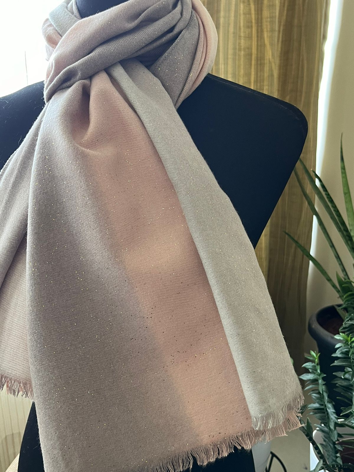 Soft and comfortable woollen shaded stole with shimmer