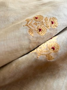 Pure Chanderi Silk Handwoven saree with buttis - Beige with Gold