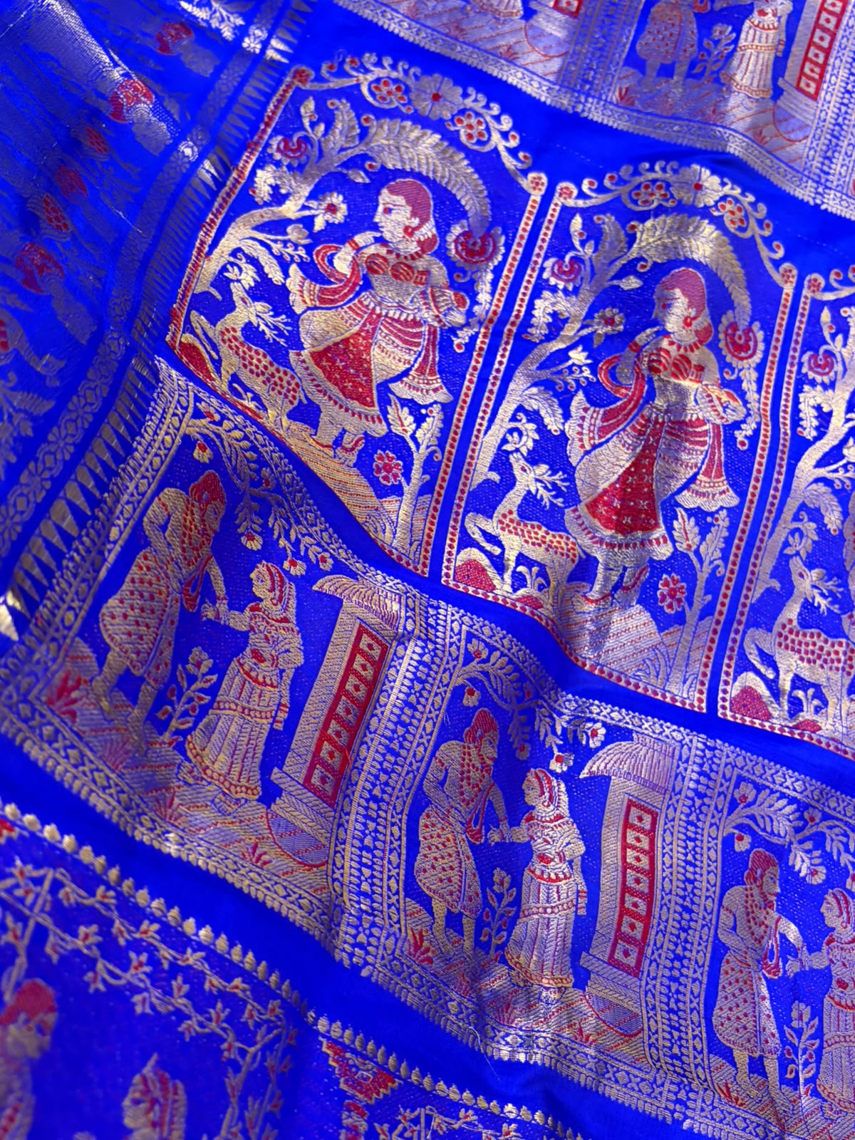 Exquisite Handwoven Pure Silk Baluchari Saree Electric Blue