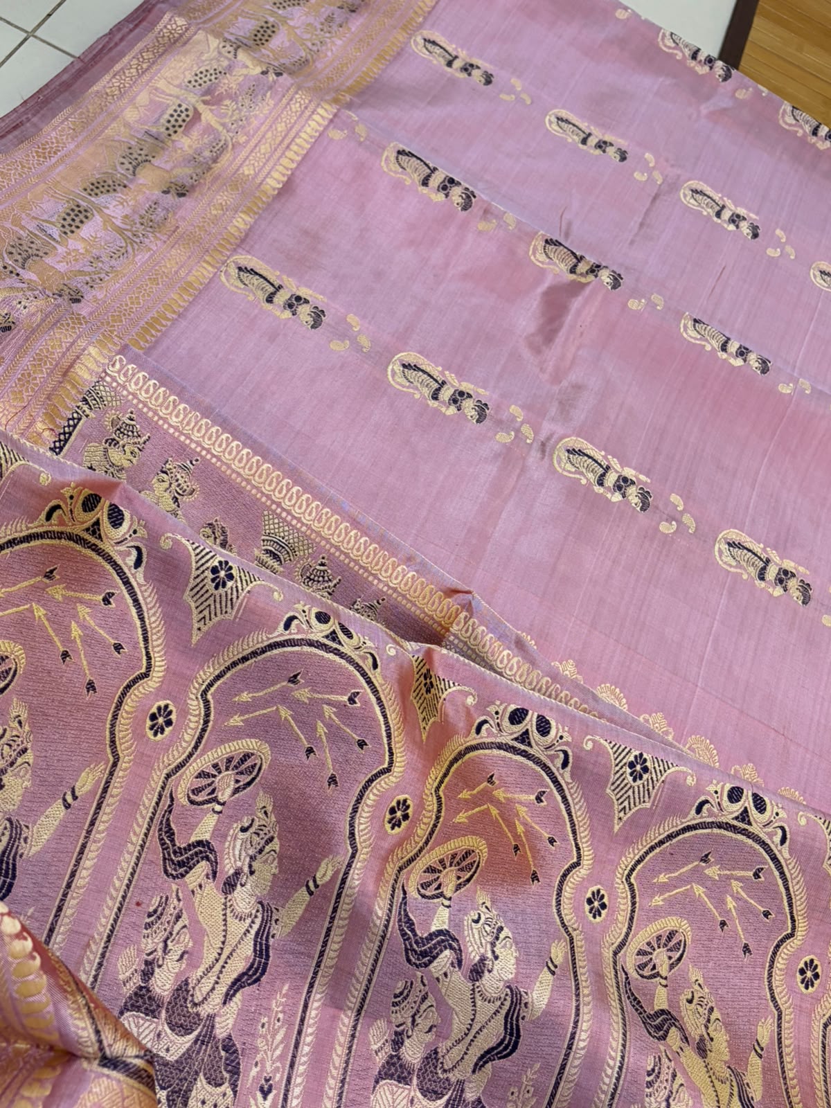Exquisite Handwoven Pure Silk Baluchari Saree  Rose Pink
