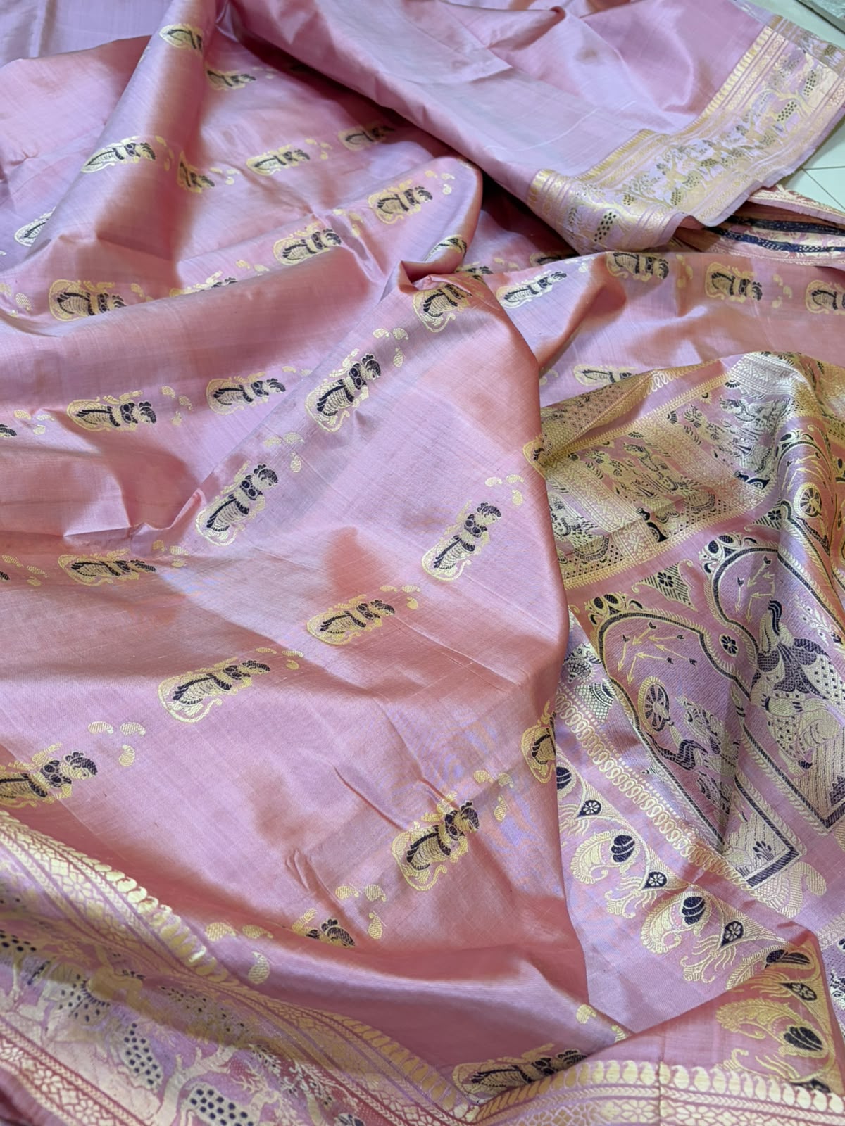 Exquisite Handwoven Pure Silk Baluchari Saree  Rose Pink