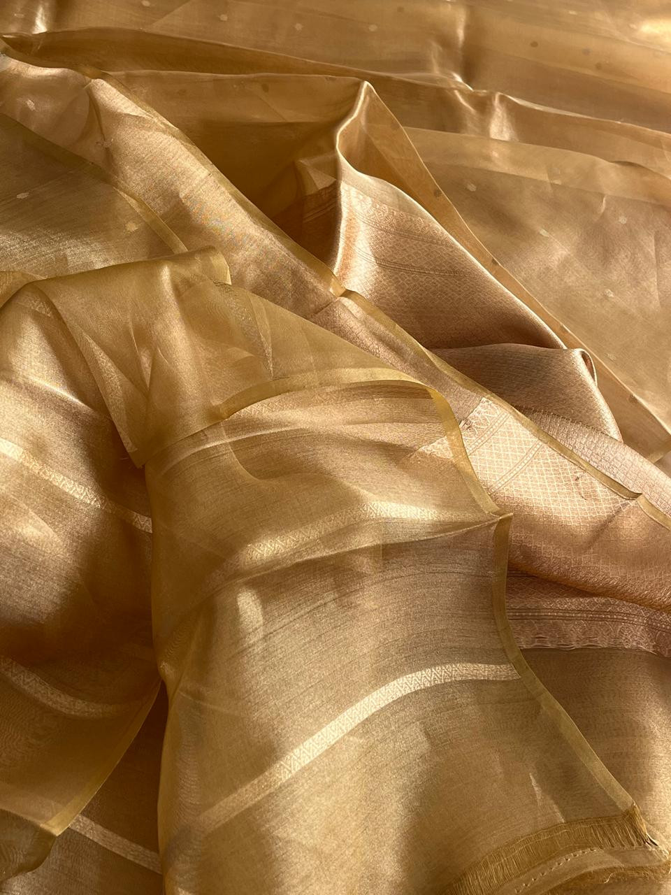 Banarasi Pure Golden Tissue Saree with Handwoven Kadwa Butti