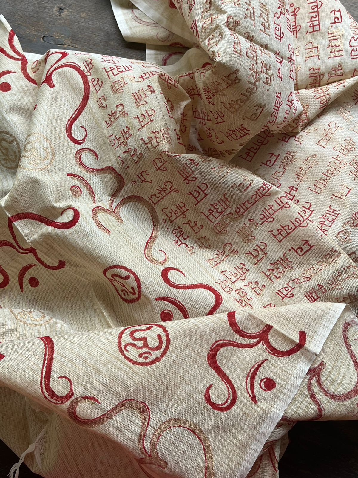 Beautiful Handblock Printed Dupatta - Gayatri Mantra and Om print - Beige with Red