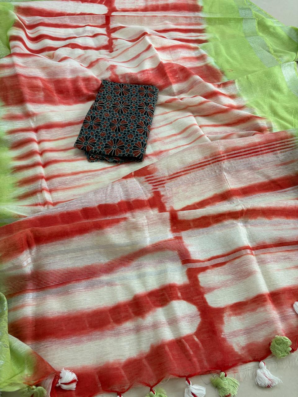 Beautiful handloom festive linen saree with intricate zari border - Red Green and White
