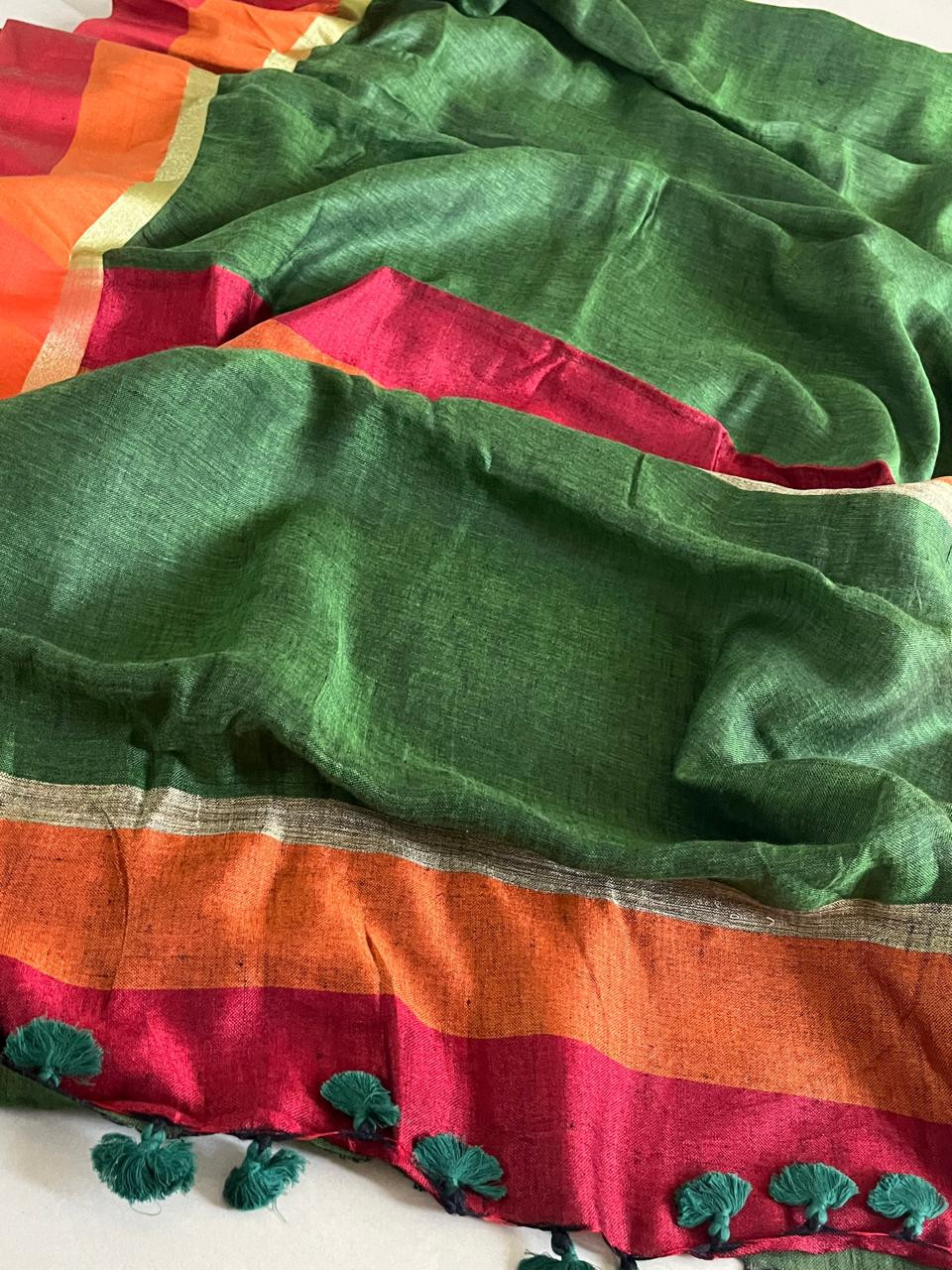 Beautiful handloom Linen Saree with Cotton Border - Bottle Green