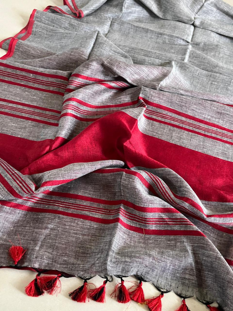 Image of Beautiful handloom Linen Saree - Grey