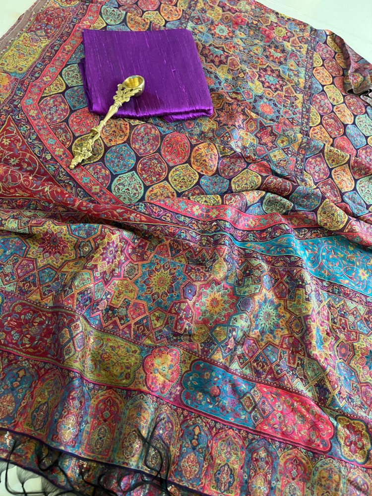 Image of Beautiful Pure Silk Handwoven Kani Weave dupatta sets - With Purple Kurta