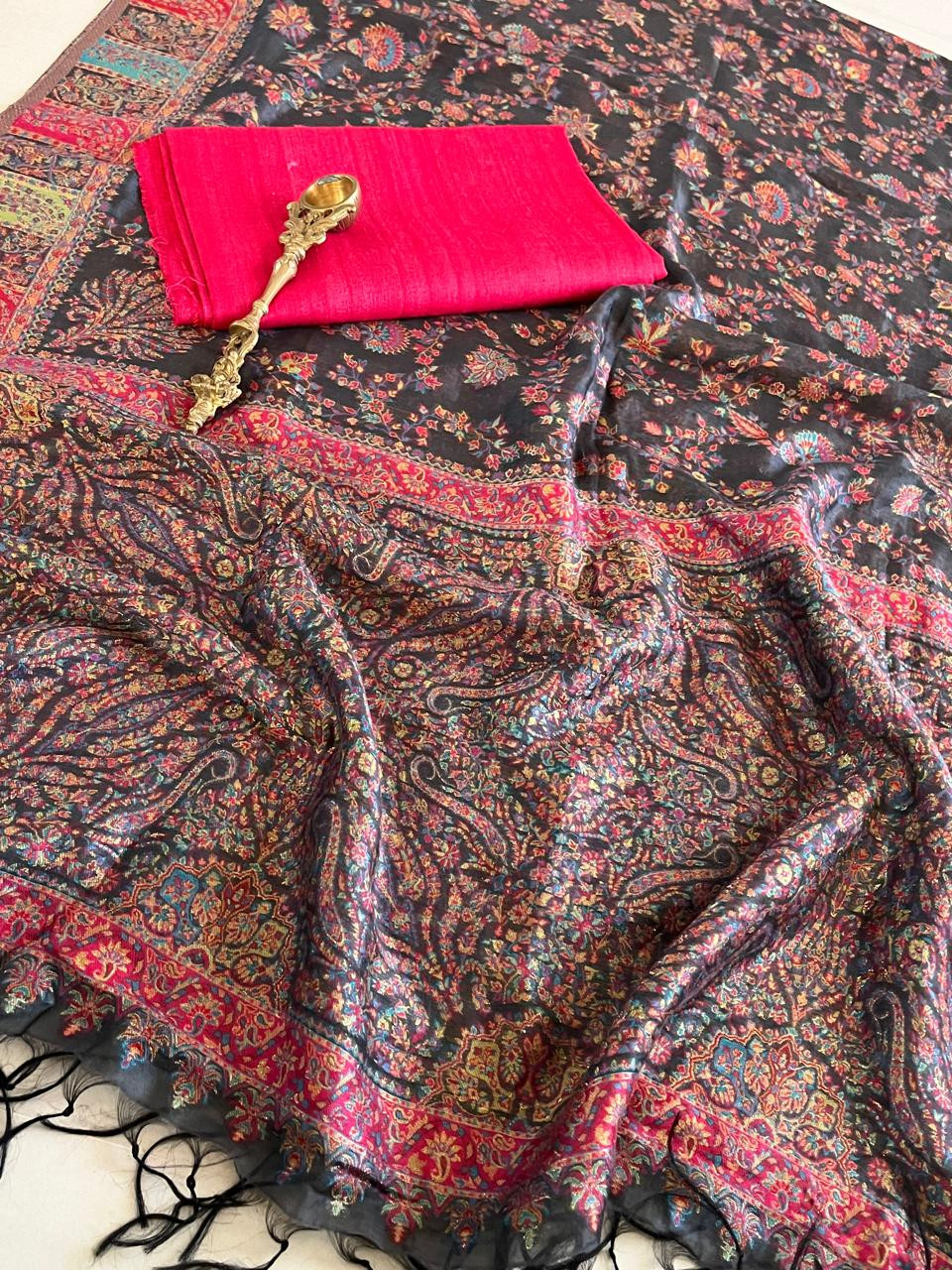 Beautiful Pure Silk Handwoven Kani Weave dupatta sets - With Red Kurta
