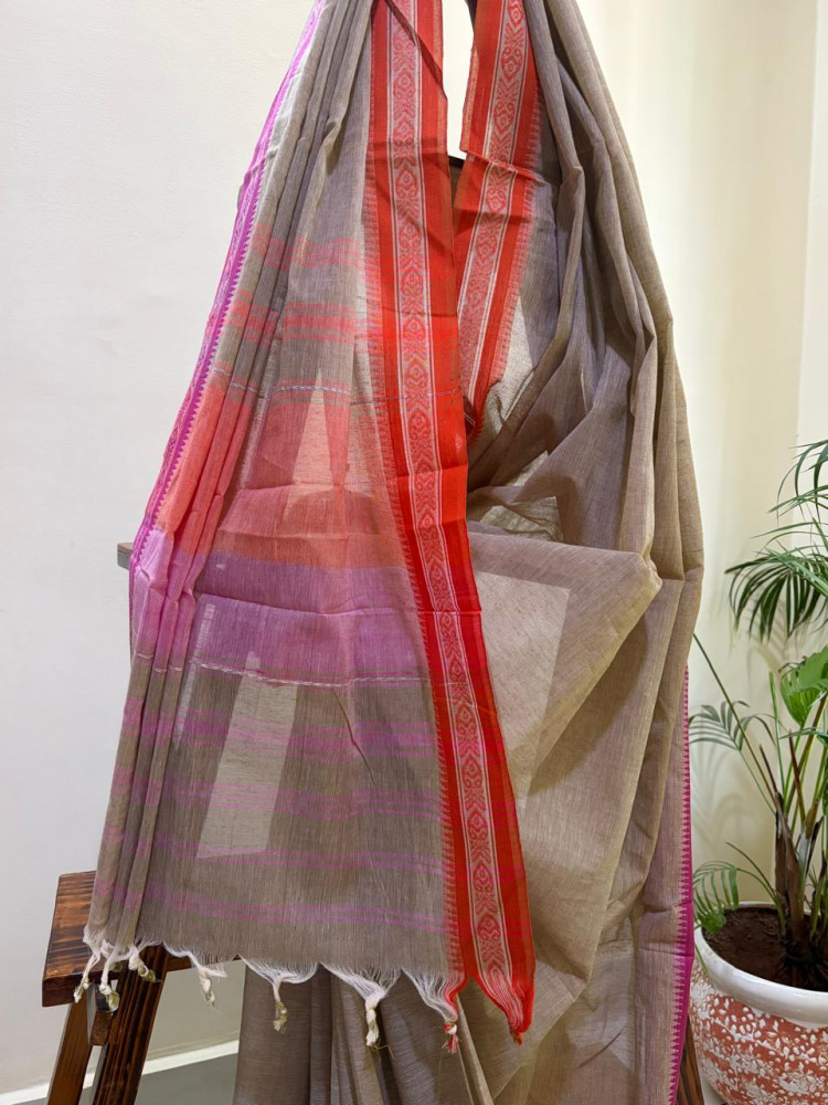Image of Handwoven Pure Bengal Cotton Saree - Beige