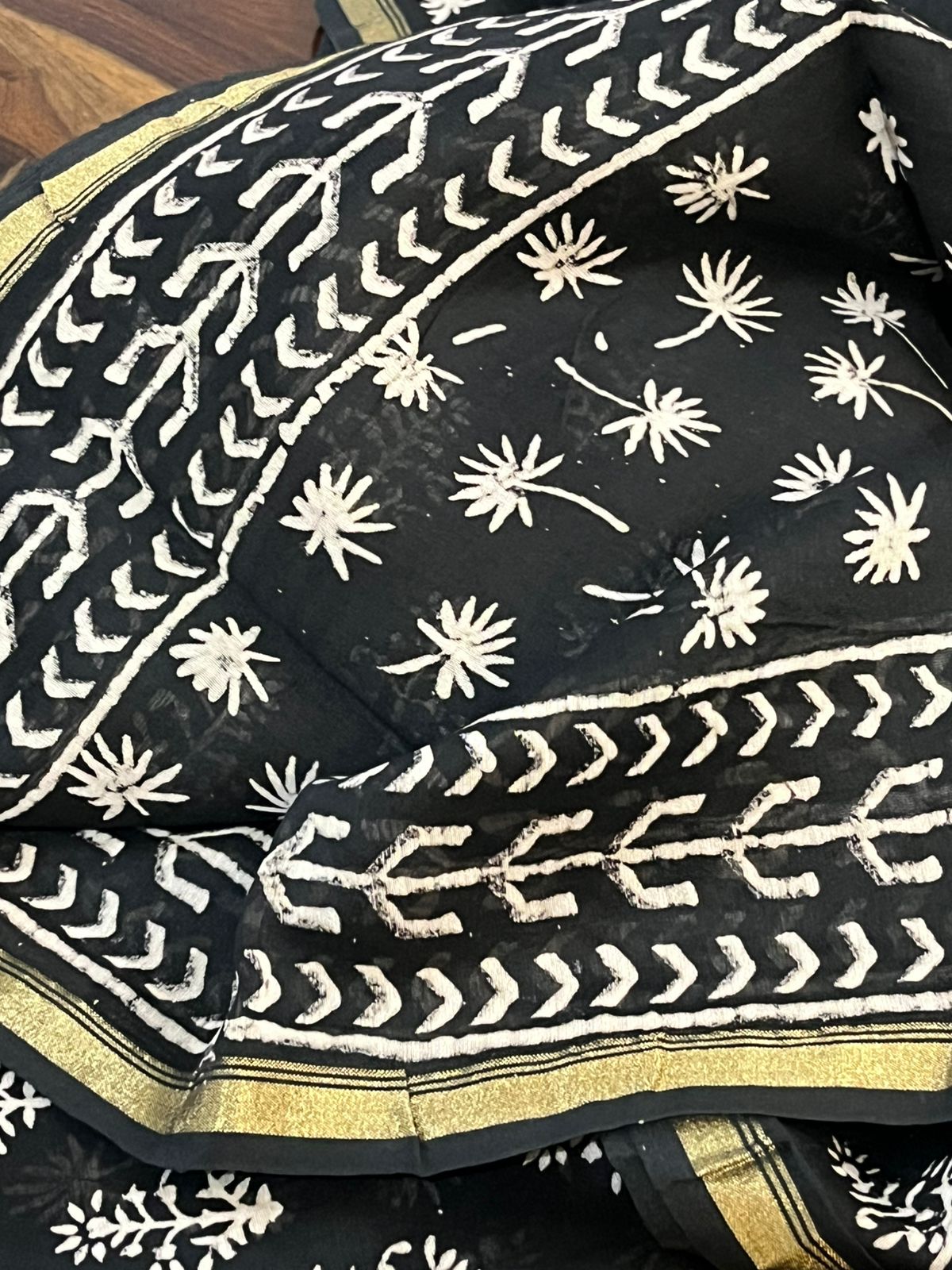 Chanderi 3 piece Dabu Handblock Print Suit - Black