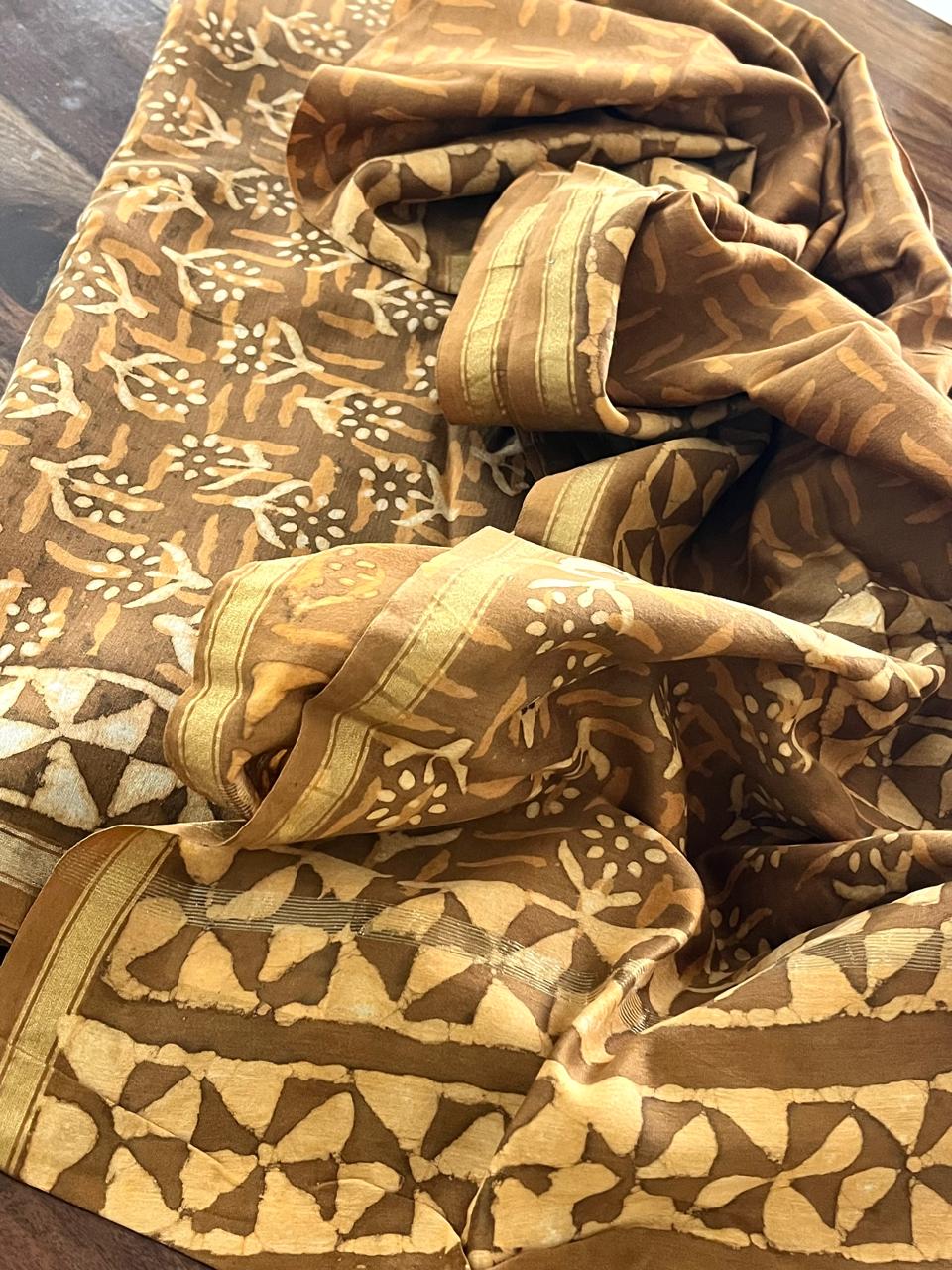 Chanderi 3 piece Dabu Handblock Print Suit - Amber Yellow