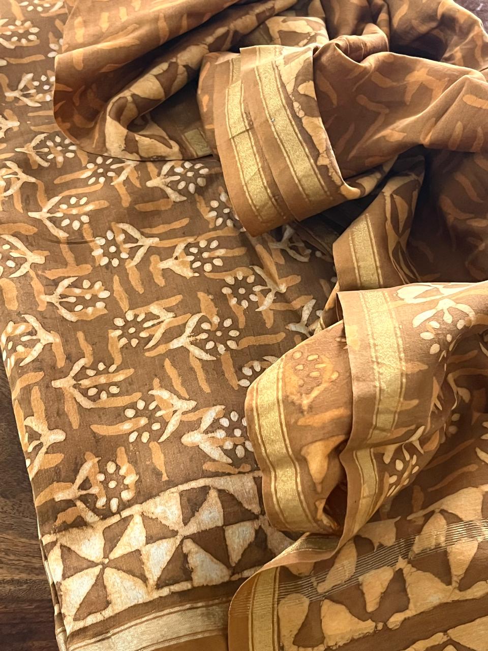 Chanderi 3 piece Dabu Handblock Print Suit - Amber Yellow