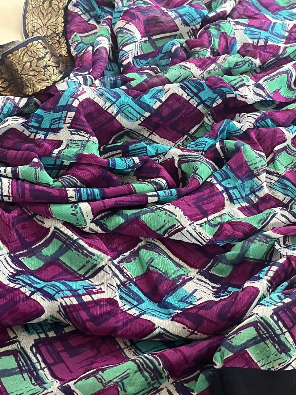 Chiffon Digital Geometric Print Saree - Purple