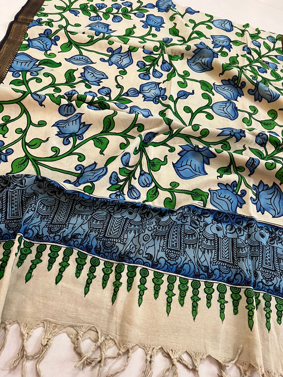Pure Mangalgiri Cotton Kalamkari Handpainted Dupatta- Beige With Blue