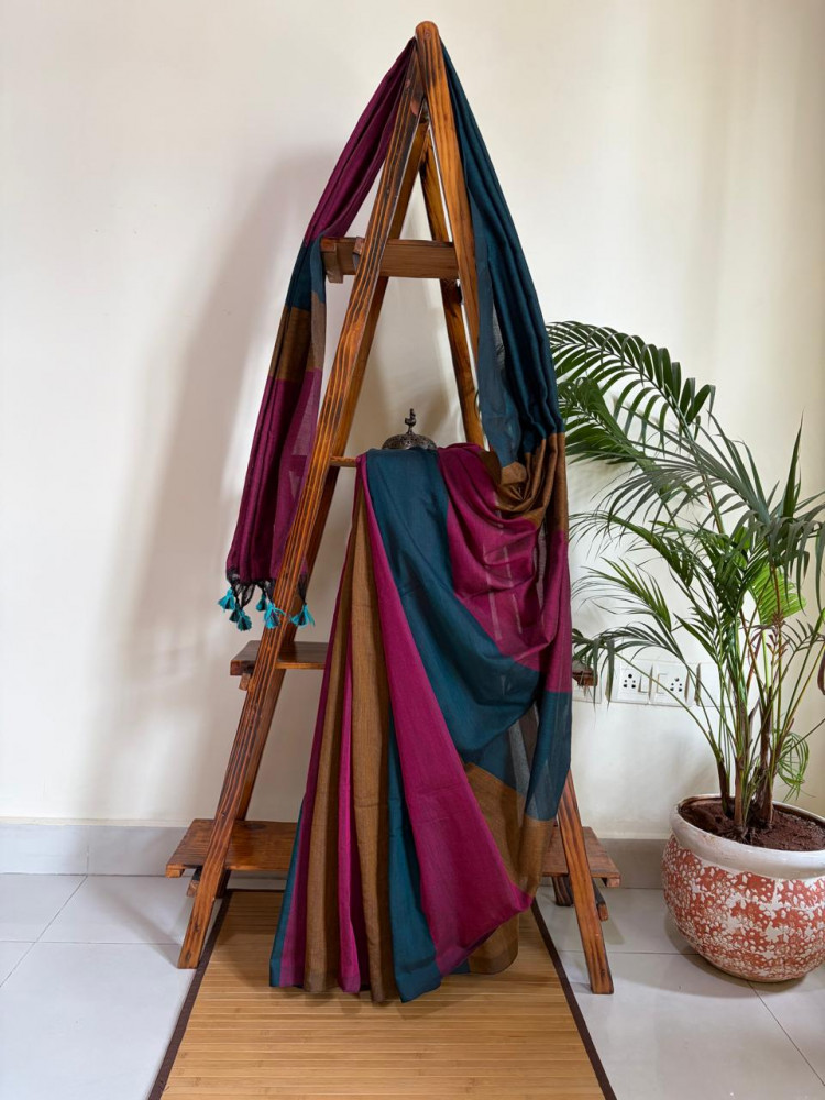 Image of Multicolour Woven Cotton Saree with Tassels