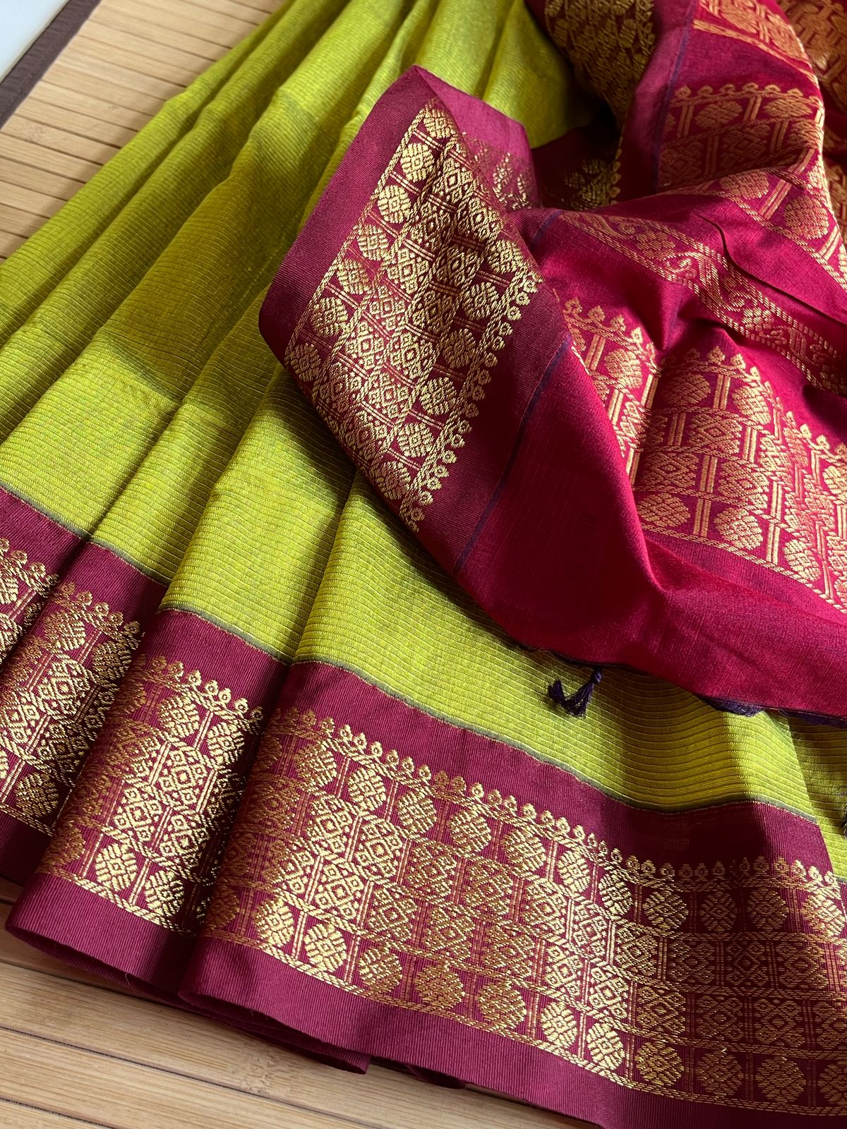 Cotton Silk Handloom Sarees with Resham Weave - Neon Green