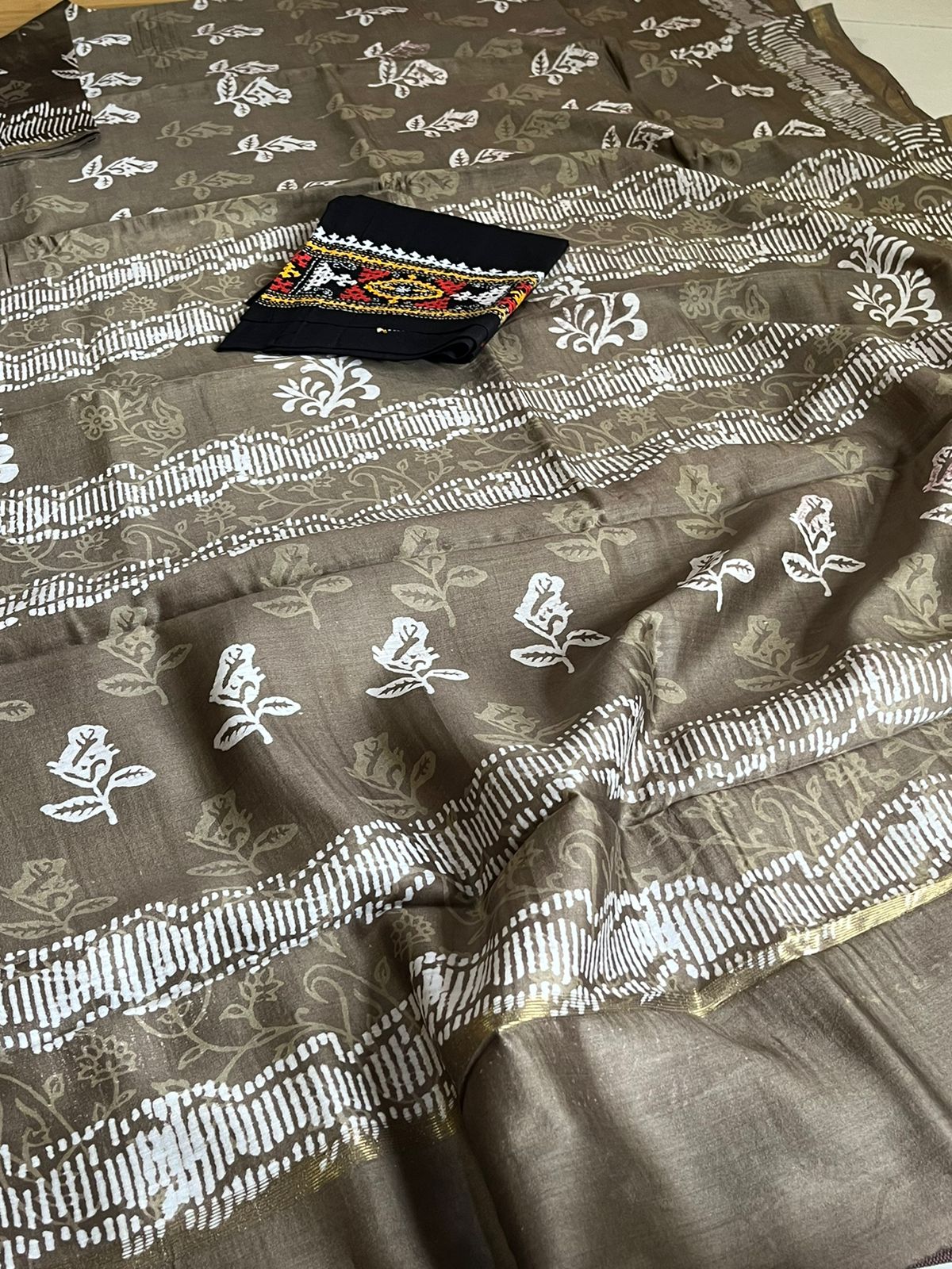 Chanderi Cotton Silk Dabu Hand Block Print Saree - Fossil Grey