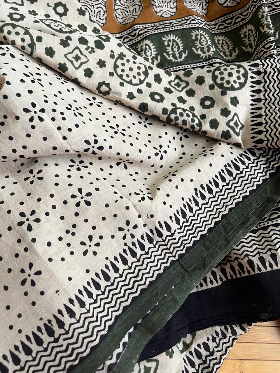 Pure Mul cotton sarees with handblock print - Off White with multicolour