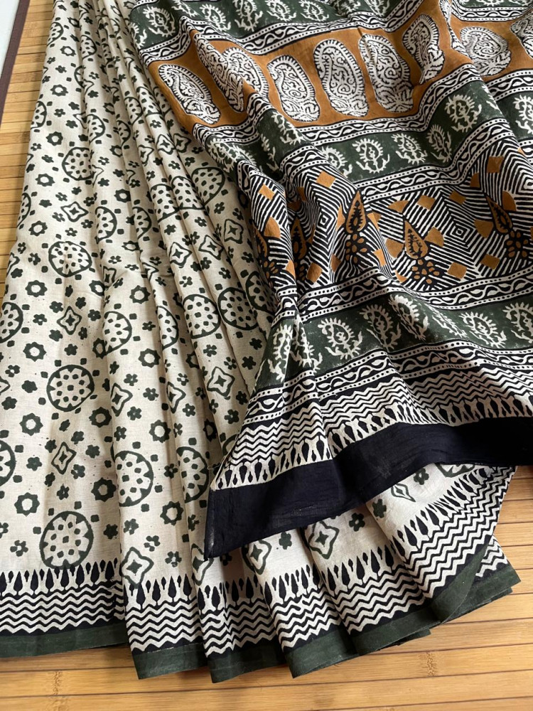 Image of Pure Mul cotton sarees with handblock print - Off White with multicolour