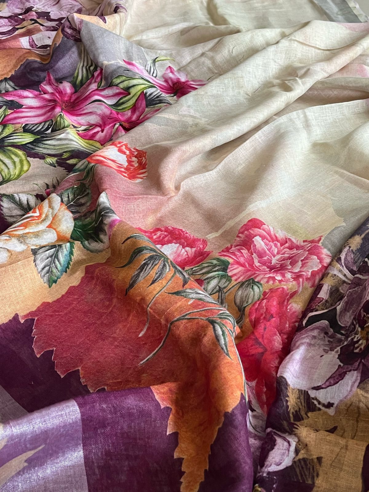 Pure Linen Woven Sarees - Beige