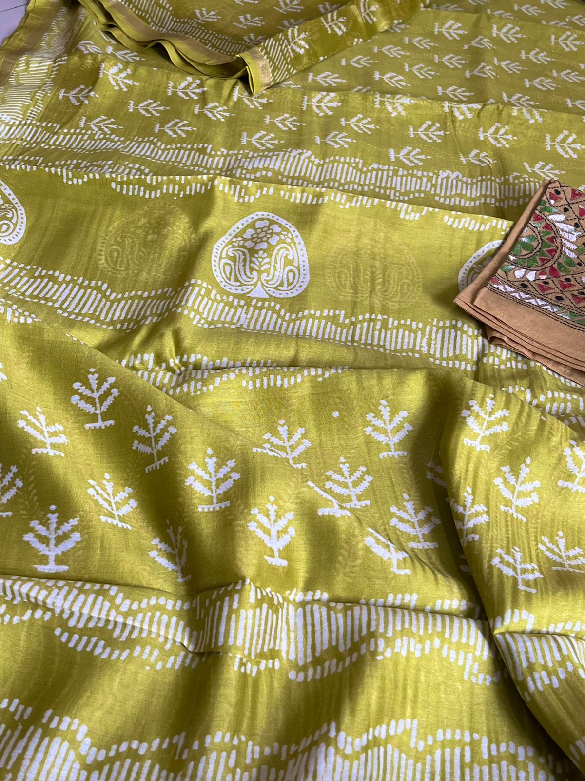 Chanderi Cotton Silk Dabu Hand Block Print Saree - Greenish Golden