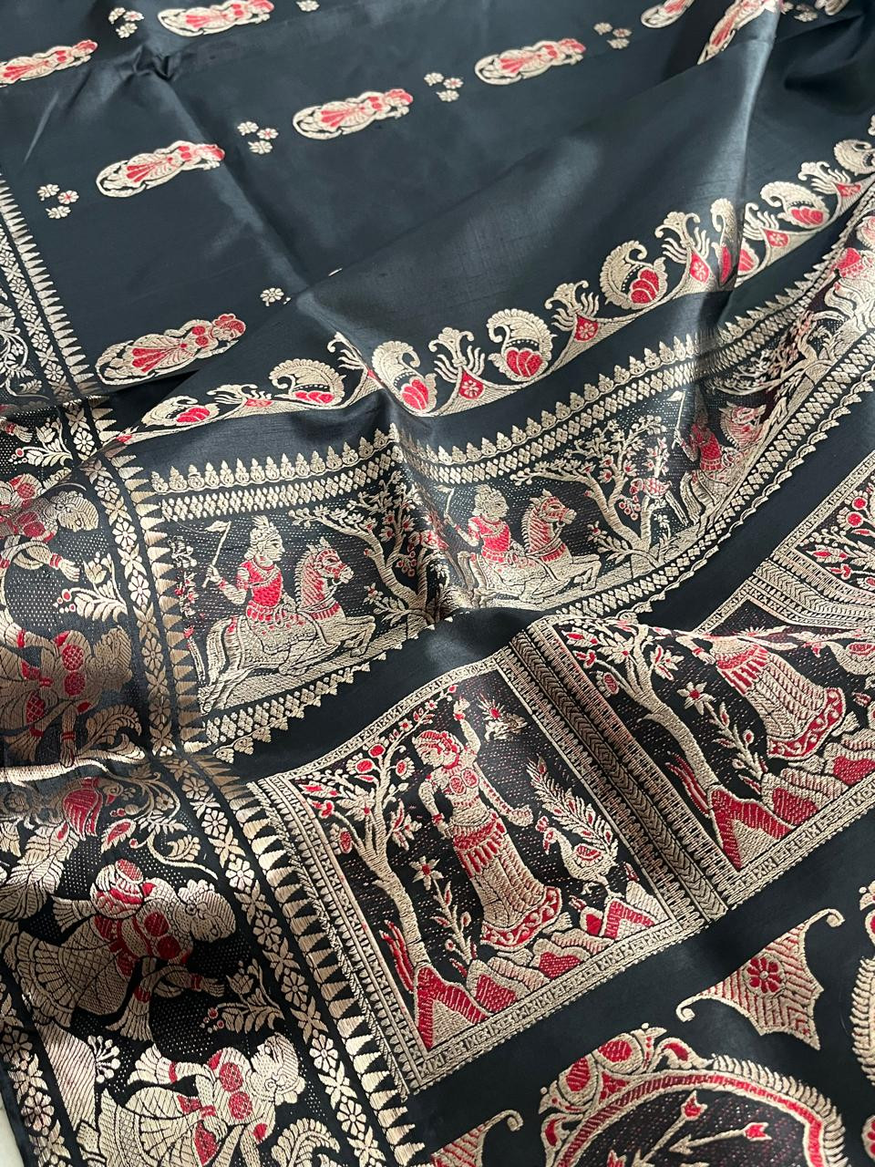 Exquisite Handwoven Pure Silk Baluchari saree - Black