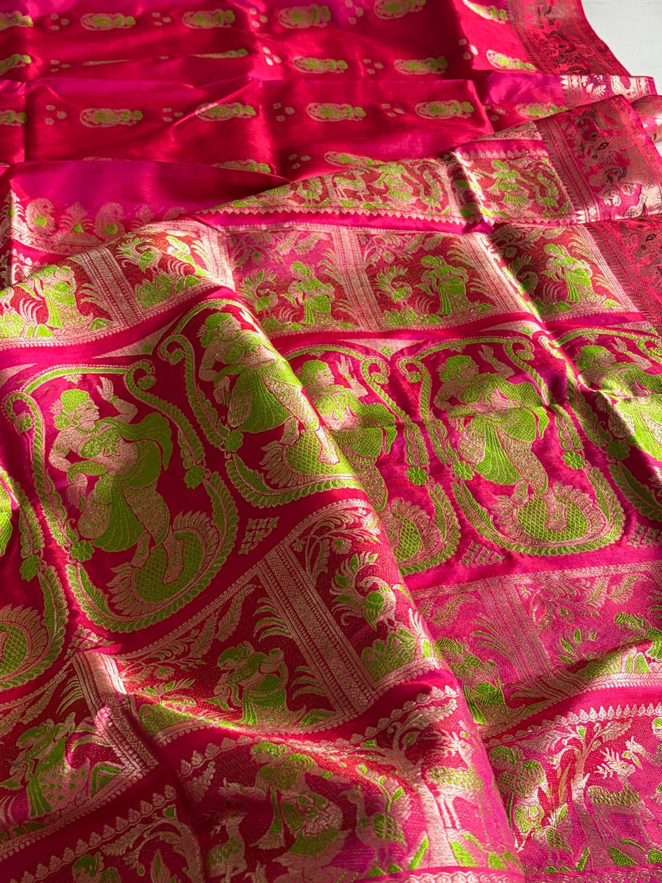 Handloom Swarnachari Silk Saree Magenta Pink with Traditional Woven Pallu