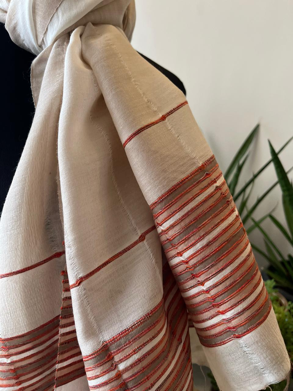 Gorgeous Woven Silk Wool Stole - Ivory White