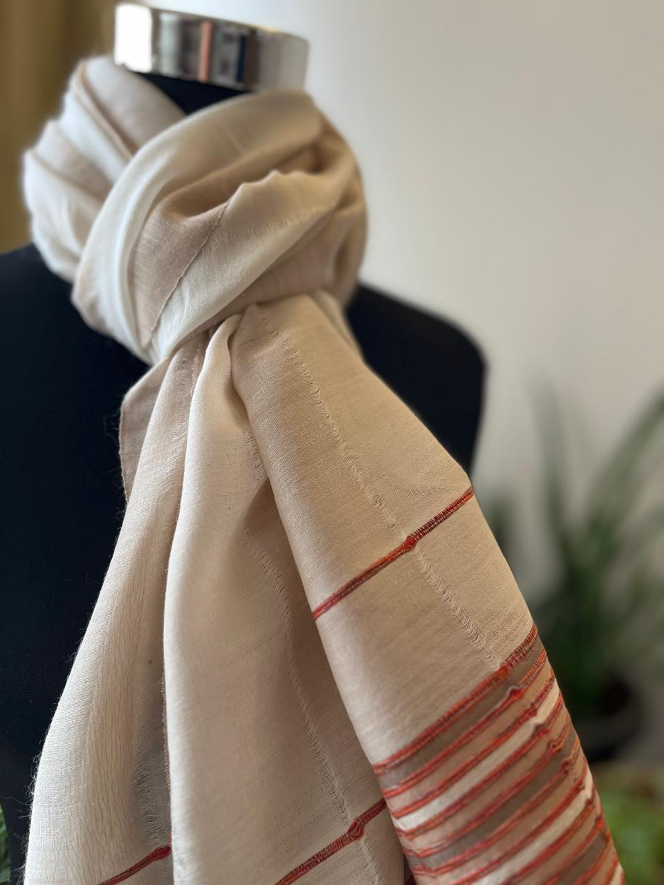 Gorgeous Woven Silk Wool Stole - Ivory White