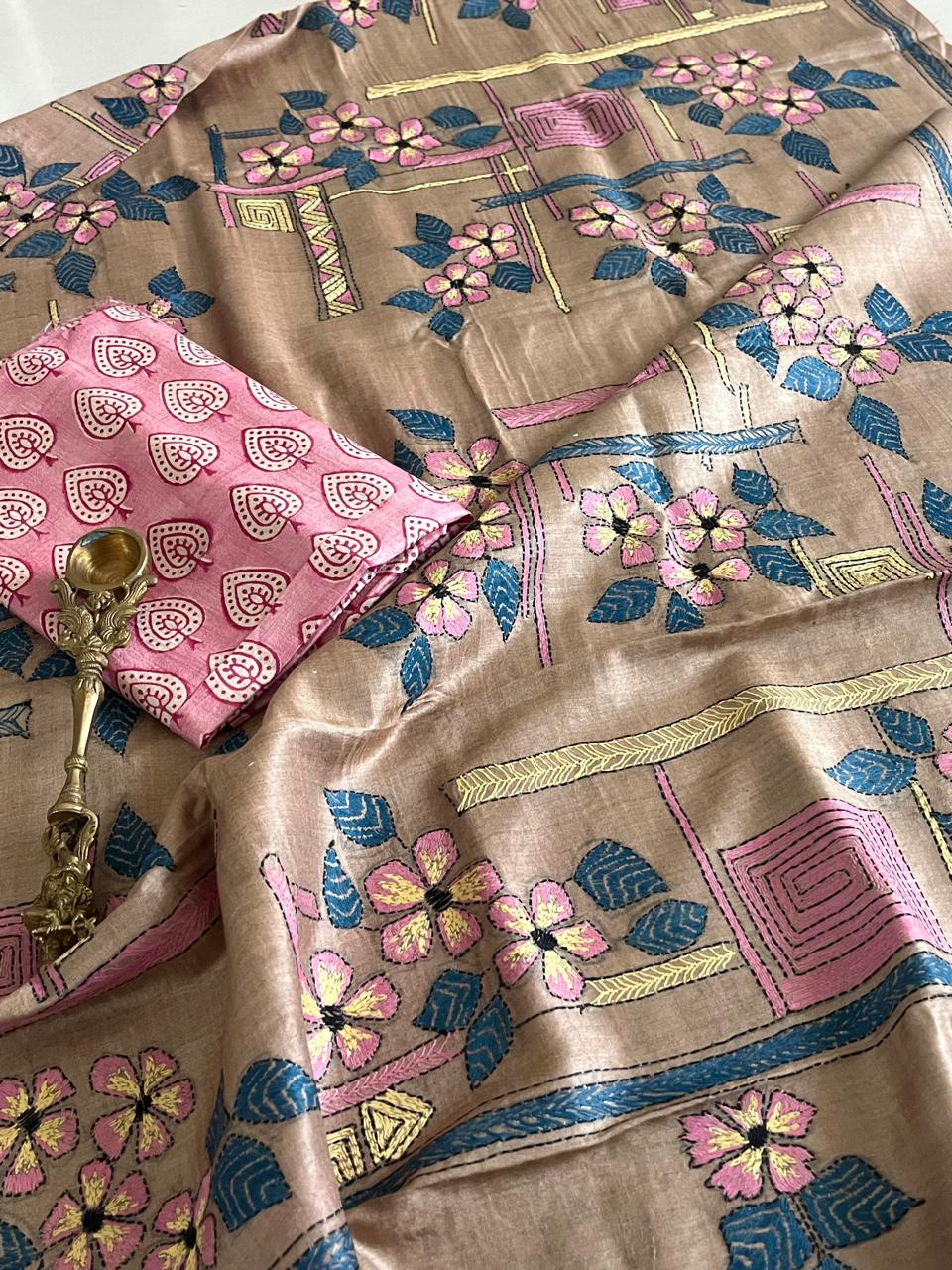 Hand Embroidered Kantha Silk Dupatta with Silk Kurta - With Pink Kurta