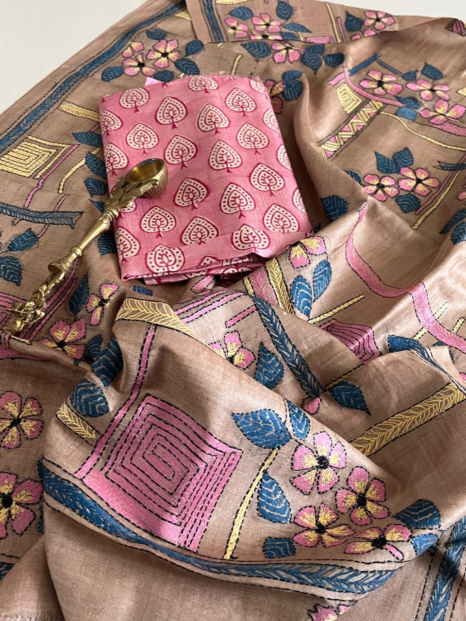 Hand Embroidered Kantha Silk Dupatta with Silk Kurta - With Pink Kurta