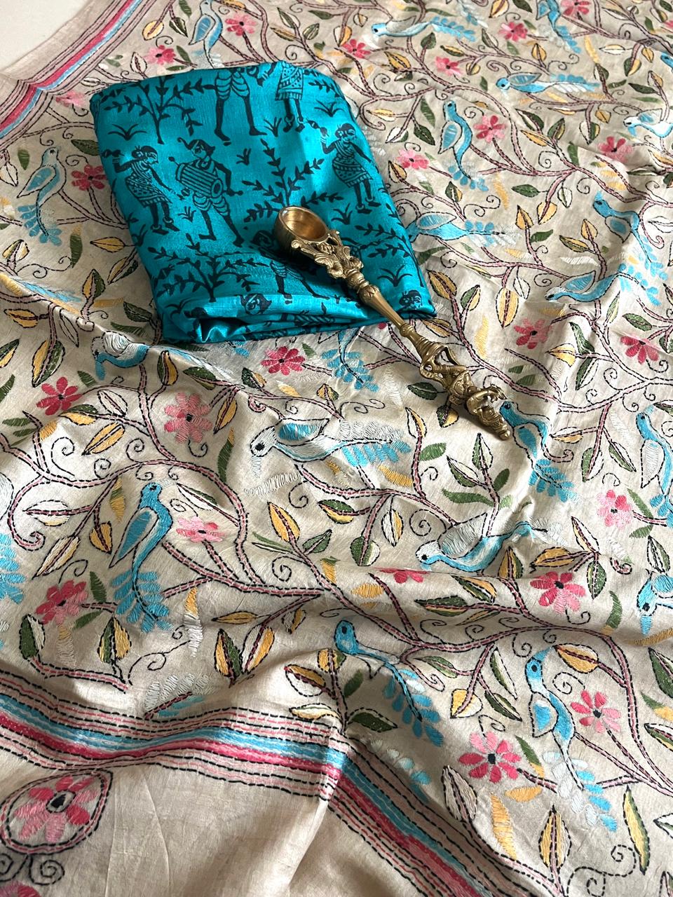Hand Embroidered Kantha Silk Dupatta with Silk Kurta - With Blue Kurta