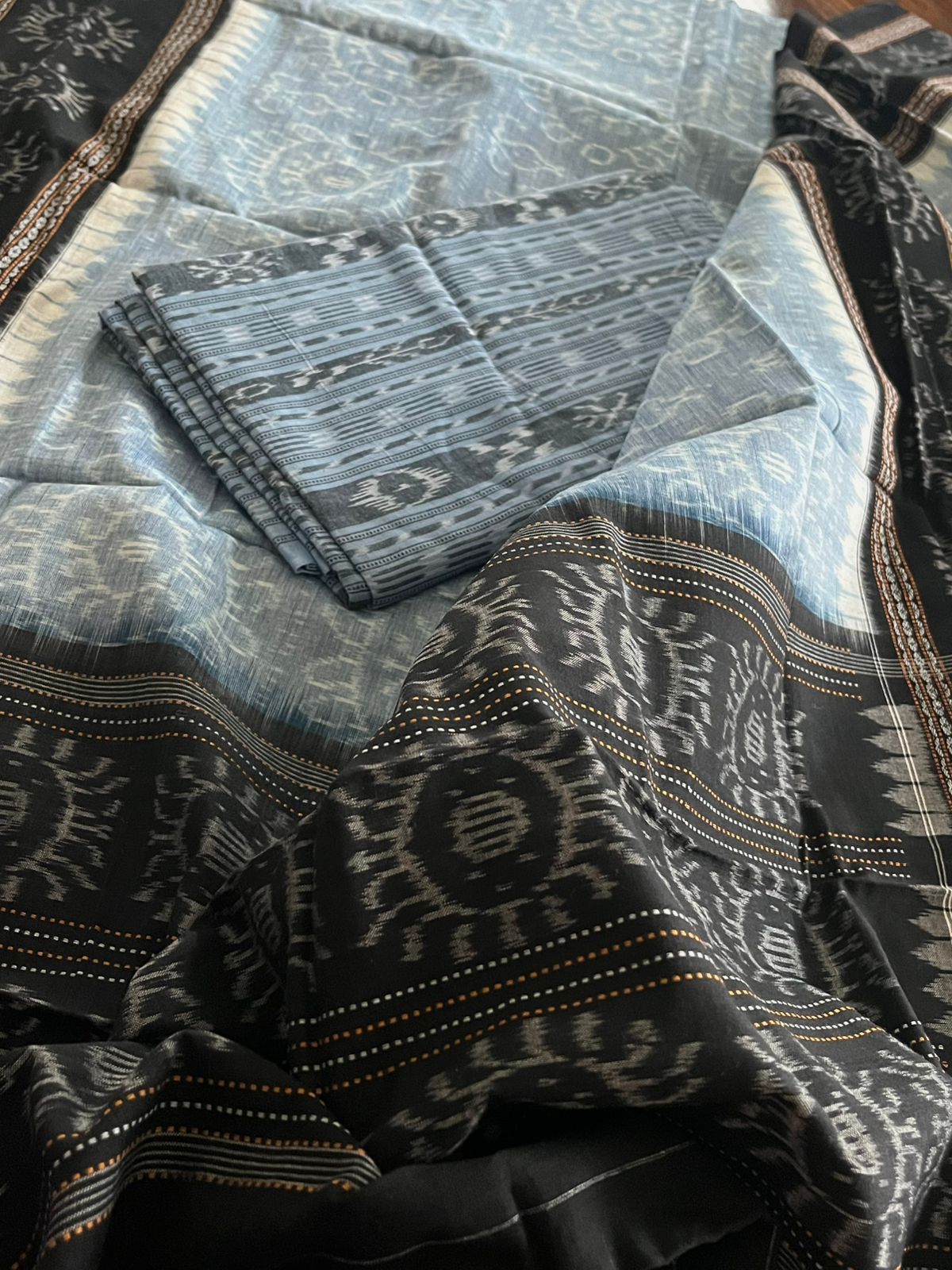 Cotton Handloom Sambhalpuri Dupatta with Sambhalpuri Kurta - Clouded Blue